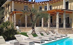 Hotel Baia Dei Pini